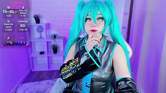 Snapshot of Aki__Ra chatting on January 17, 2025, 8:33 pm Aki Ra online show from January 17, 2025, 8:33 pm