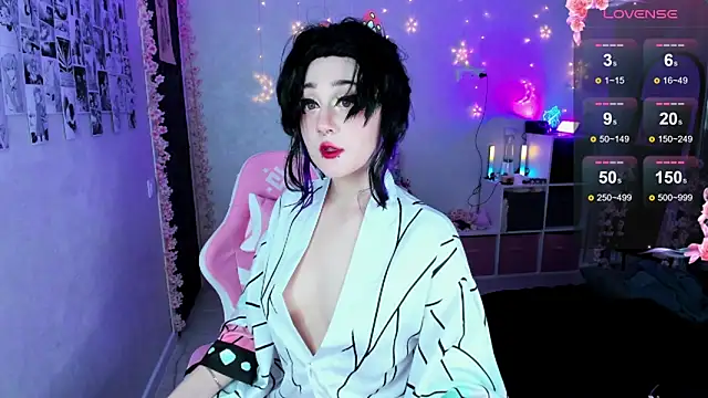 Snapshot of Aki__Ra chatting on February 14, 2025, 1:02 am Aki Ra online show from February 14, 2025, 1:02 am