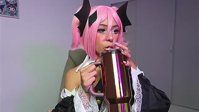 Snapshot of cloe__palmer chatting on April 15, 2026, 1:04 pm cloe palmer online show from April 15, 2026, 1:04 pm