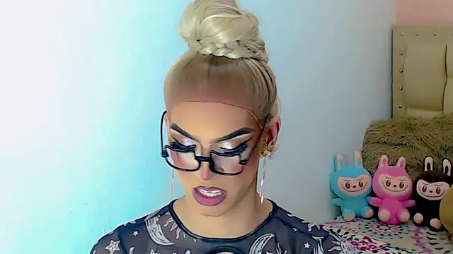 Snapshot of briana_sex32 chatting on November 24, 2025, 6:46 am briana sex32 online show from November 24, 2025, 6:46 am