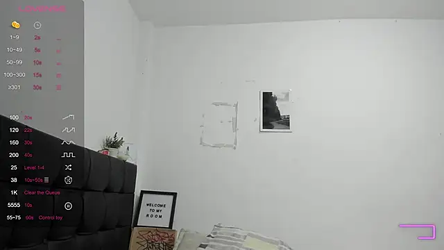 Snapshot of RoddyRich11 chatting on February 4, 2026, 12:00 pm RoddyRich11 online show from February 4, 2026, 12:00 pm