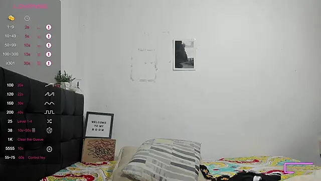 Snapshot of RoddyRich11 chatting on April 11, 2026, 12:09 pm RoddyRich11 online show from April 11, 2026, 12:09 pm