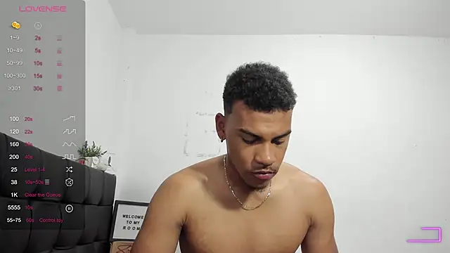 Snapshot of RoddyRich11 chatting on March 5, 2026, 12:46 pm RoddyRich11 online show from March 5, 2026, 12:46 pm