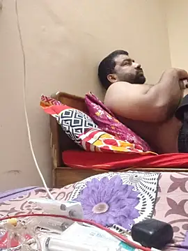 Snapshot of L9vefromAkhil chatting on April 15, 2026, 7:25 am L9vefromAkhil online show from April 15, 2026, 7:25 am