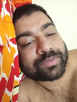 Snapshot of L9vefromAkhil chatting on April 11, 2026, 1:15 pm L9vefromAkhil online show from April 11, 2026, 1:15 pm