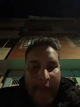 Snapshot of Cristian_099 chatting on October 21, 2025, 11:48 pm Cristian 099 online show from October 21, 2025, 11:48 pm