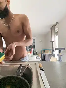 metissex online show from January 18, 2025, 2:23 pm