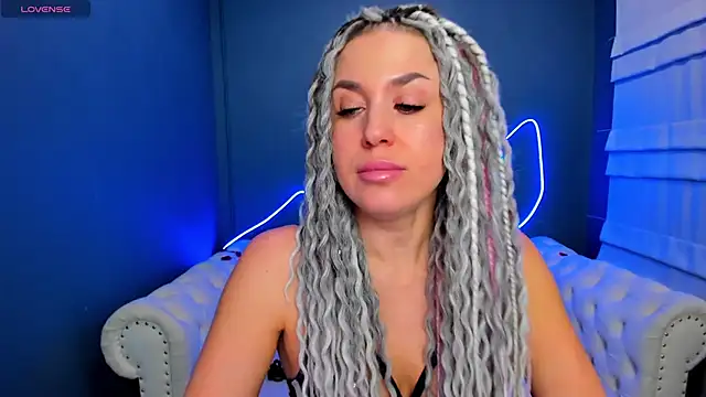 Snapshot of rock_n_roxy chatting on February 17, 2026, 1:36 am rock n roxy online show from February 17, 2026, 1:36 am