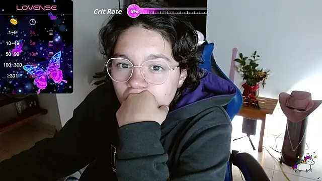 TRIXIE TANG28 online show from March 13, 2026, 12:48 am