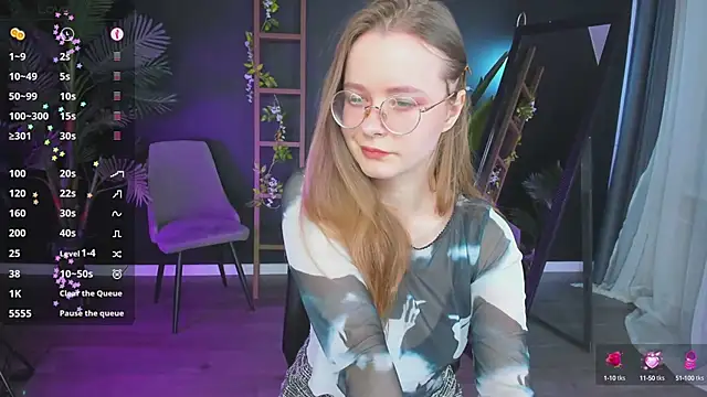 CassieCool online show from February 25, 2025, 11:59 pm