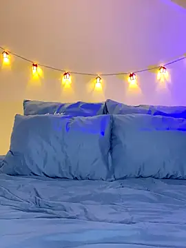 Snapshot of cutte_dora chatting on December 2, 2025, 3:58 pm cutte dora online show from December 2, 2025, 3:58 pm