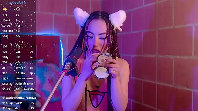 Yennastone online show from March 20, 2025, 10:51 pm