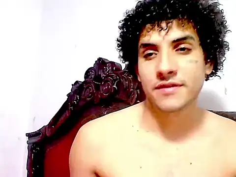 maick5- online show from October 17, 2025, 4:05 am