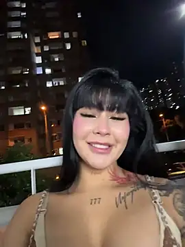 Snapshot of VictoriaEva chatting on October 25, 2025, 12:43 am VictoriaEva online show from October 25, 2025, 12:43 am