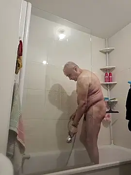 Bretoncool online show from October 14, 2025, 1:12 pm