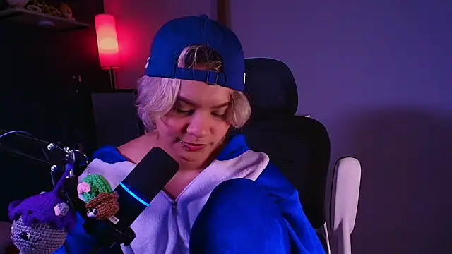 Snapshot of marlena3312 chatting on February 2, 2026, 1:21 pm marlena3312 online show from February 2, 2026, 1:21 pm