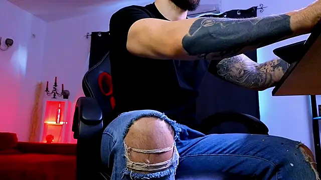 Snapshot of MightyAaron66 chatting on March 4, 2026, 5:59 am MightyAaron66 online show from March 4, 2026, 5:59 am