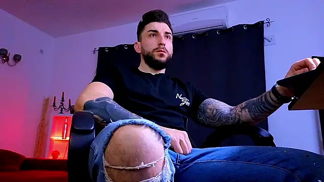 Snapshot of MightyAaron66 chatting on March 23, 2026, 3:17 am MightyAaron66 online show from March 23, 2026, 3:17 am