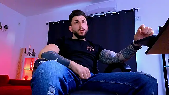 MightyAaron66 online show from May 19, 2026, 3:24 am