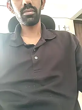 Snapshot of dominanthubby chatting on January 31, 2025, 10:52 am dominanthubby online show from January 31, 2025, 10:52 am