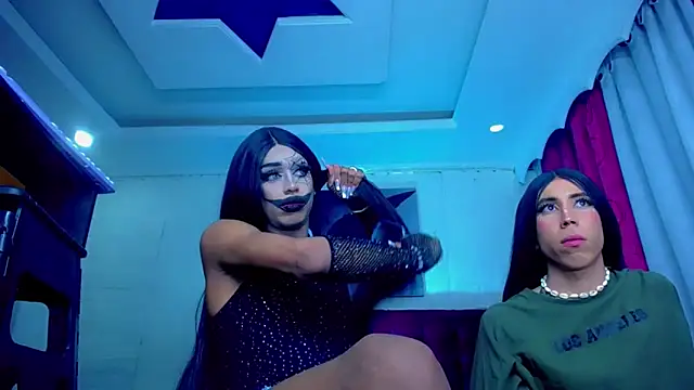 NahomiCamper online show from October 13, 2025, 11:05 pm