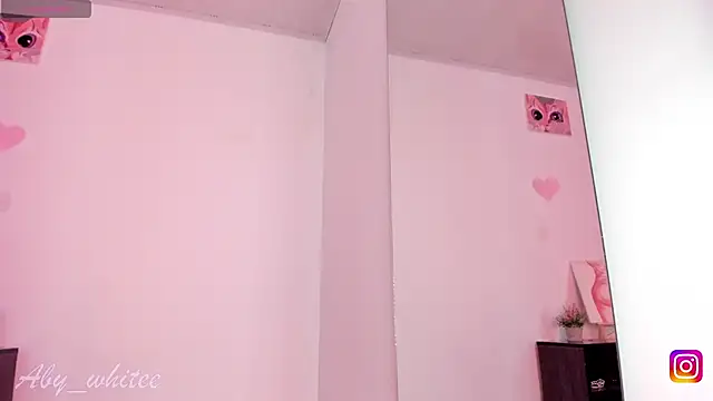 Snapshot of AbyWhitee chatting on September 17, 2025, 1:02 pm AbyWhitee online show from September 17, 2025, 1:02 pm