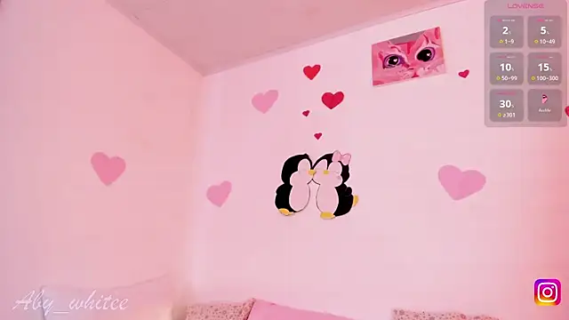 Snapshot of AbyWhitee chatting on March 18, 2025, 6:28 am AbyWhitee online show from March 18, 2025, 6:28 am