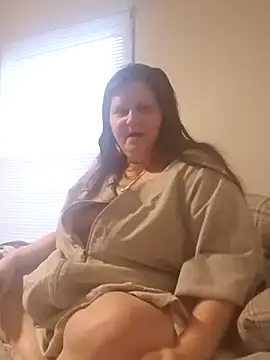 staceysmomfow online show from January 3, 2025, 10:40 pm
