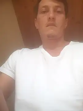 gigolopez1 online show from February 26, 2025, 2:27 pm