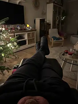 rundum40 online show from December 13, 2024, 4:38 pm