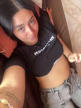 Snapshot of karla_nill chatting on November 6, 2025, 7:51 pm karla nill online show from November 6, 2025, 7:51 pm