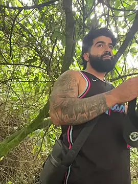 Lyon vach online show from November 4, 2025, 8:01 pm