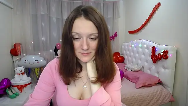 Snapshot of BarbaraStily chatting on February 11, 2025, 2:46 pm BarbaraStily online show from February 11, 2025, 2:46 pm