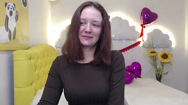 Snapshot of BarbaraStily chatting on February 15, 2025, 11:50 am BarbaraStily online show from February 15, 2025, 11:50 am