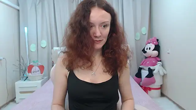 Snapshot of BarbaraStily chatting on April 3, 2026, 6:53 am BarbaraStily online show from April 3, 2026, 6:53 am