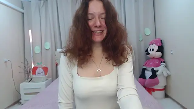 Snapshot of BarbaraStily chatting on April 5, 2026, 7:48 am BarbaraStily online show from April 5, 2026, 7:48 am