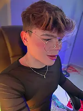 Snapshot of PRINCE_STEV chatting on February 8, 2026, 5:54 pm PRINCE STEV online show from February 8, 2026, 5:54 pm