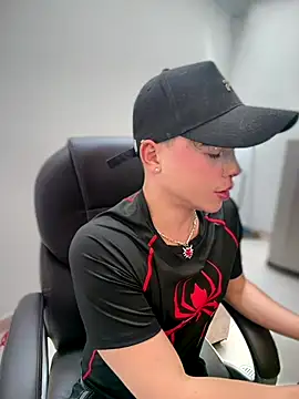 PRINCE STEV online show from December 18, 2025, 4:33 pm