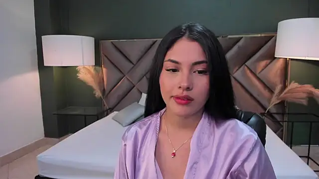 Snapshot of Mia_Elowen chatting on March 21, 2025, 8:29 pm Mia Elowen online show from March 21, 2025, 8:29 pm