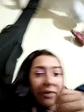 Snapshot of CORALINE_GREYM chatting on October 5, 2025, 11:50 pm CORALINE GREYM online show from October 5, 2025, 11:50 pm