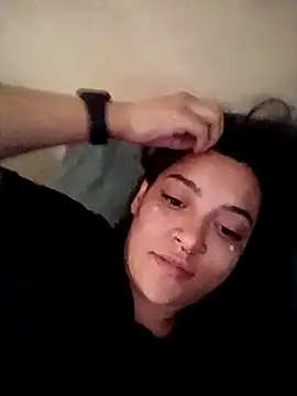 Snapshot of CORALINE_GREYM chatting on October 7, 2025, 12:06 pm CORALINE GREYM online show from October 7, 2025, 12:06 pm