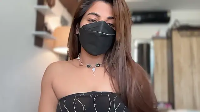 Snapshot of Hotty-Sana chatting on April 12, 2026, 6:05 am Hotty-Sana online show from April 12, 2026, 6:05 am