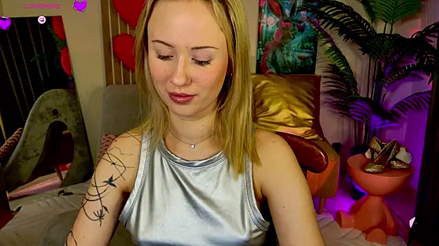 SashaBrooks online show from March 31, 2026, 2:19 pm