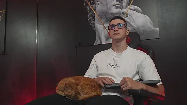 JacksonOlsenn online show from November 15, 2025, 10:47 pm