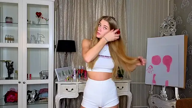 AnneFoxy online show from October 24, 2025, 7:29 am