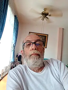 Snapshot of peterjohnsuarmanero chatting on April 26, 2026, 3:31 pm peterjohnsuarmanero online show from April 26, 2026, 3:31 pm
