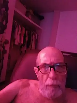 Snapshot of peterjohnsuarmanero chatting on June 13, 2026, 1:09 pm peterjohnsuarmanero online show from June 13, 2026, 1:09 pm