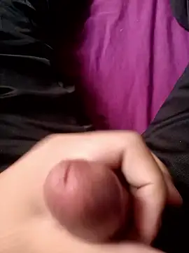 Snapshot of Bass12342a chatting on January 18, 2026, 7:01 am Bass12342a online show from January 18, 2026, 7:01 am