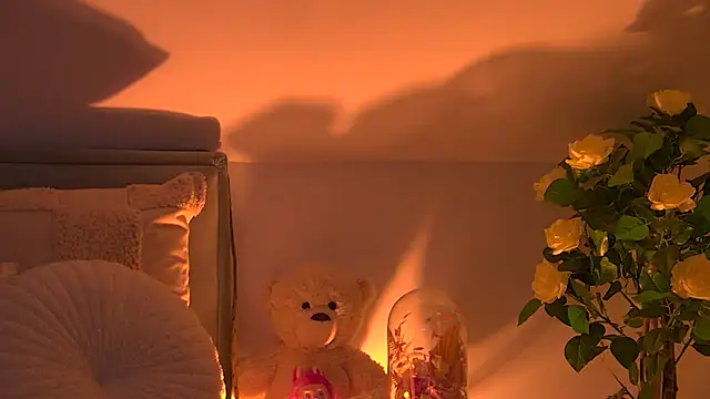 AngeliqueSkye online show from October 24, 2025, 3:16 am