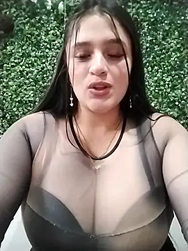 Snapshot of hanna-a chatting on February 12, 2025, 3:05 pm hanna-a online show from February 12, 2025, 3:05 pm